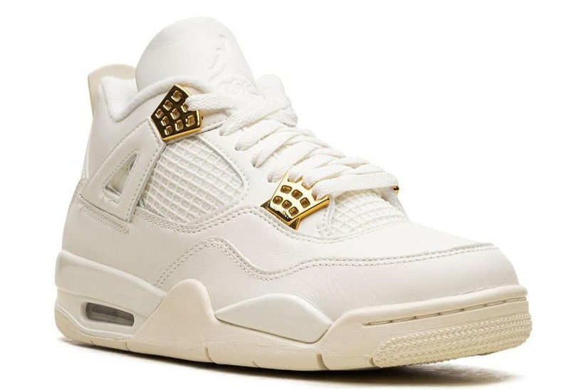AIR JORDAN METALLIC GOLD
