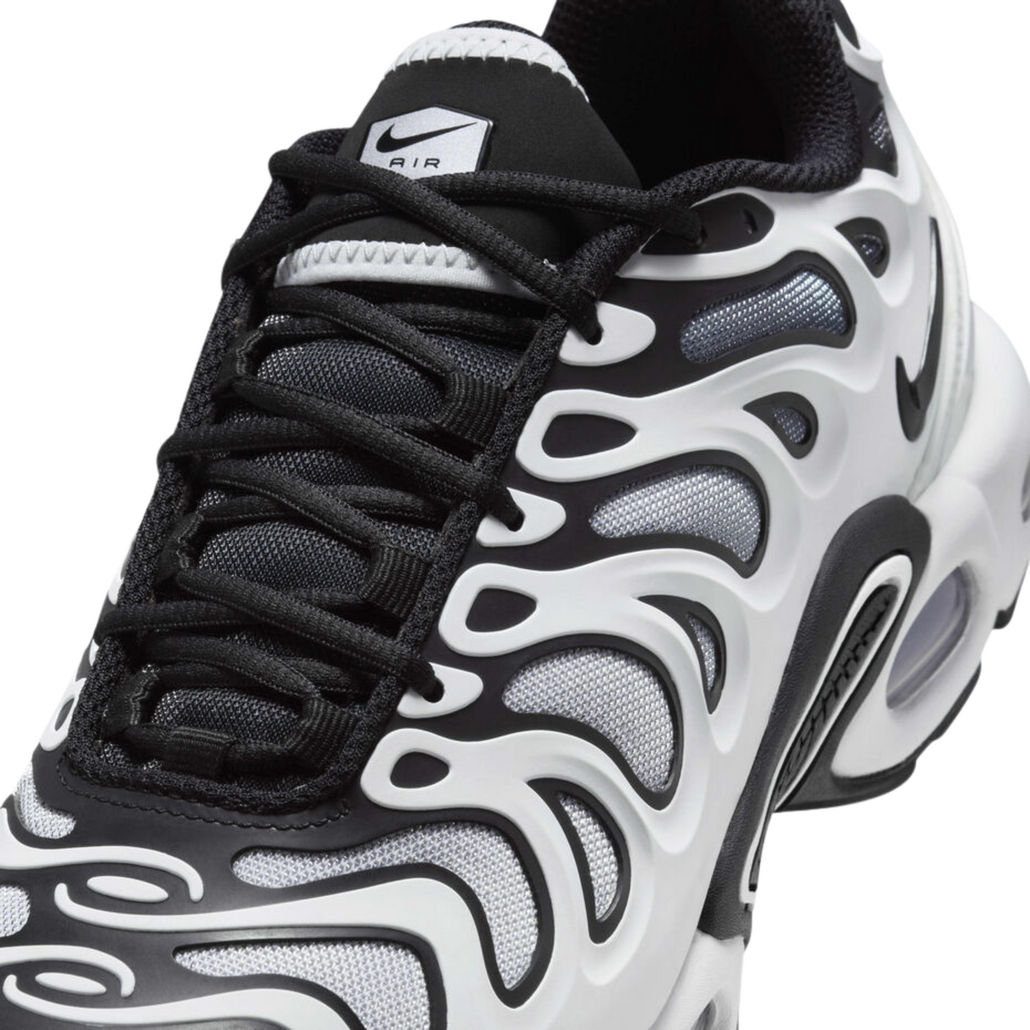 NIKE AIR MAX PLUS DRIFT