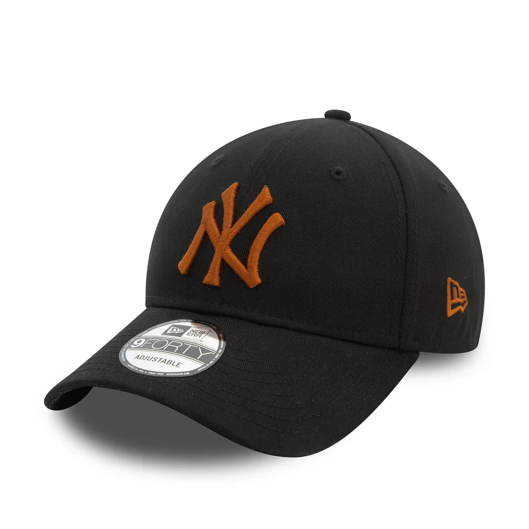 CAPPELLO NEW ERA NERO E ARANCIONE
