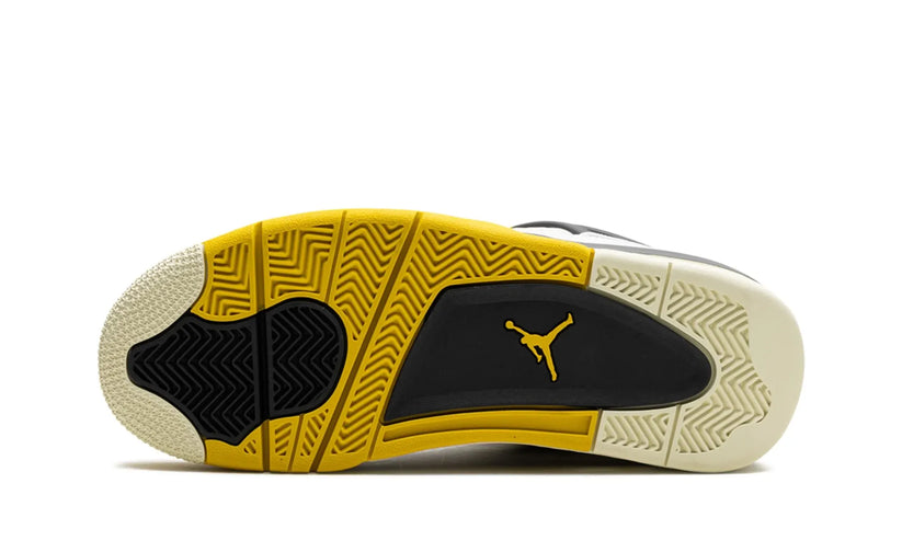 NIKE JORDAN 4 COCONUT MILK