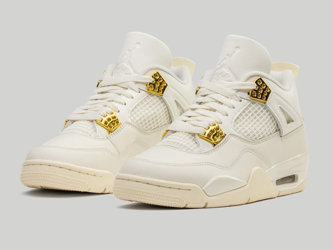 AIR JORDAN METALLIC GOLD