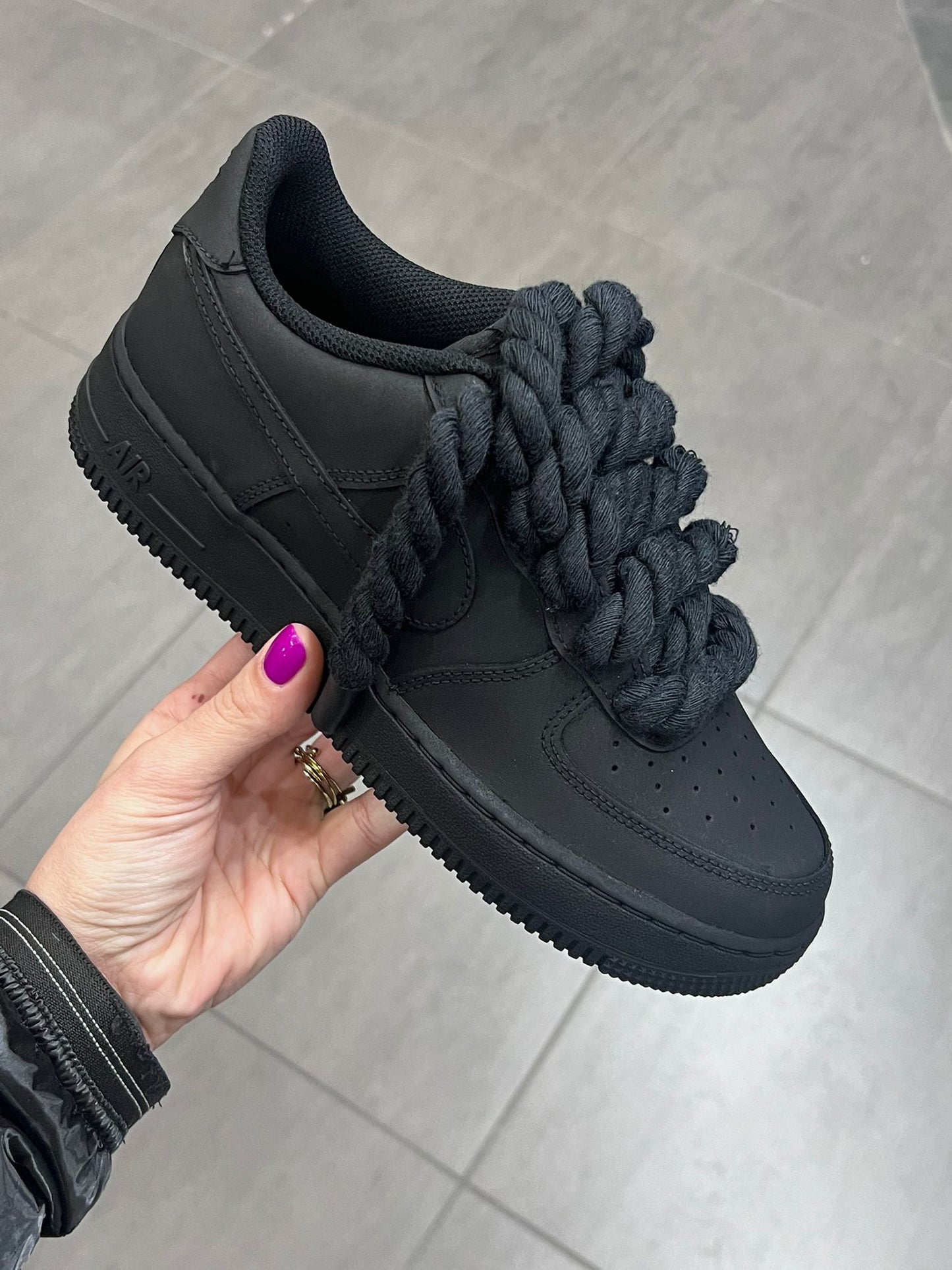 NIKE AIR FORCE 1'07 OPACA