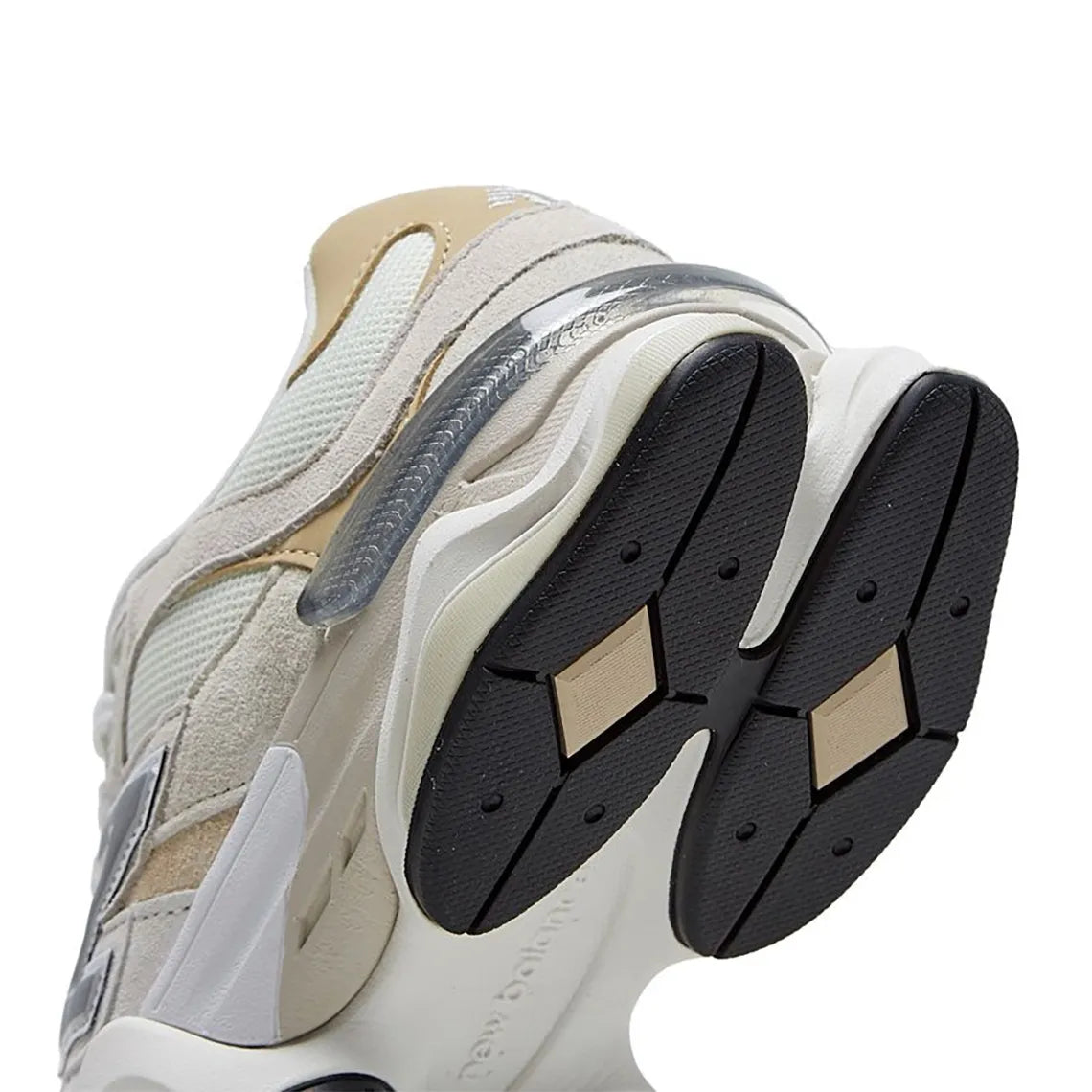 New Balance 9060 – Beige/Sabbia