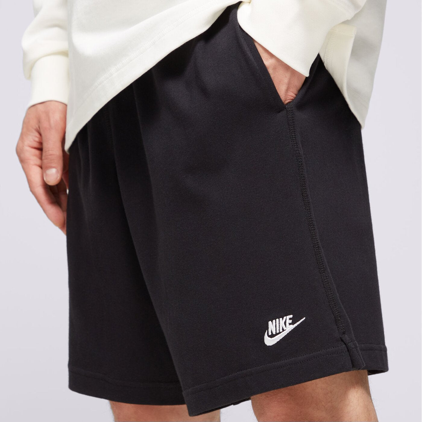 COMPLETO NIKE LOGO RED BLACK