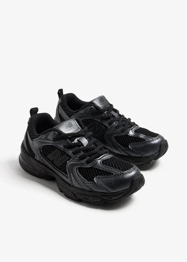 New Balance 530 Nere