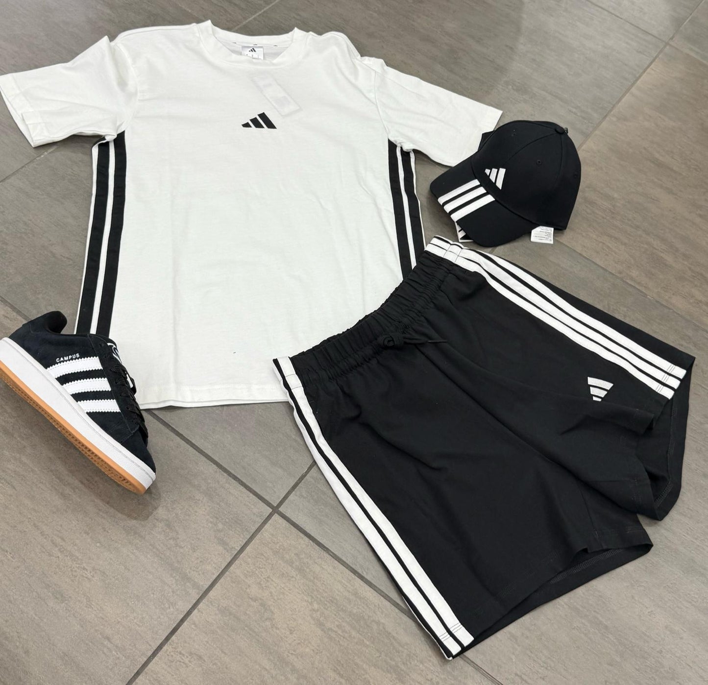 COMPLETO ADIDAS NERO-BIANCO