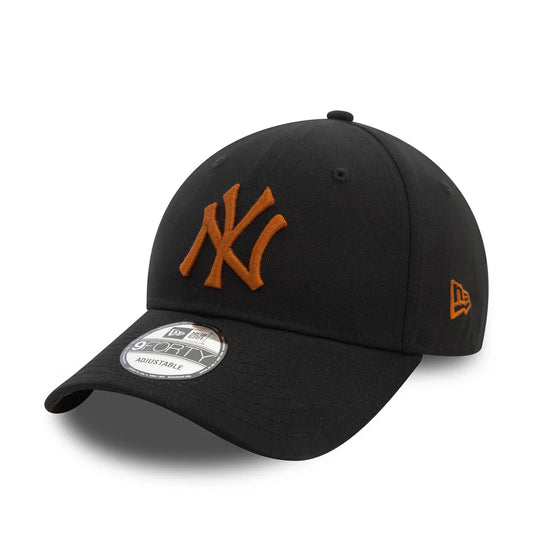 CAPPELLO NEW ERA NERO E ARANCIONE