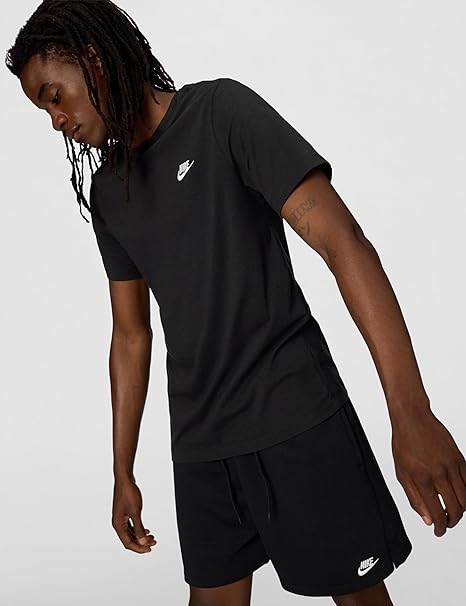 Completo Nike Uomo – T-shirt & Shorts Nero