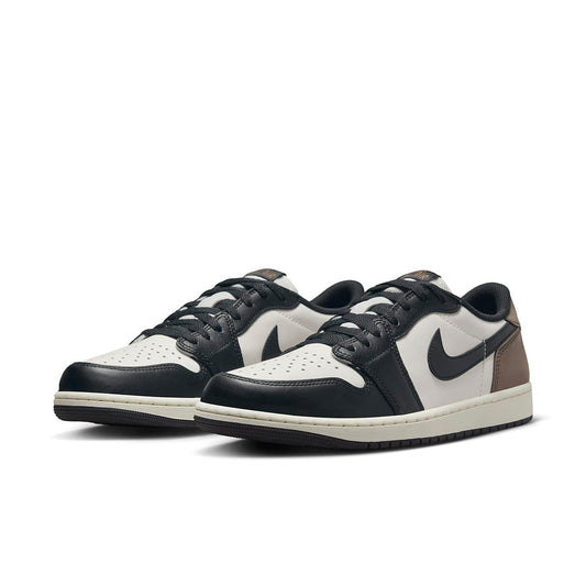 NIKE AIR JORDAN 1 LOW RETRO OG MOCHA