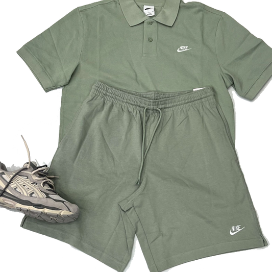 Completo Nike Uomo Stile Moderno