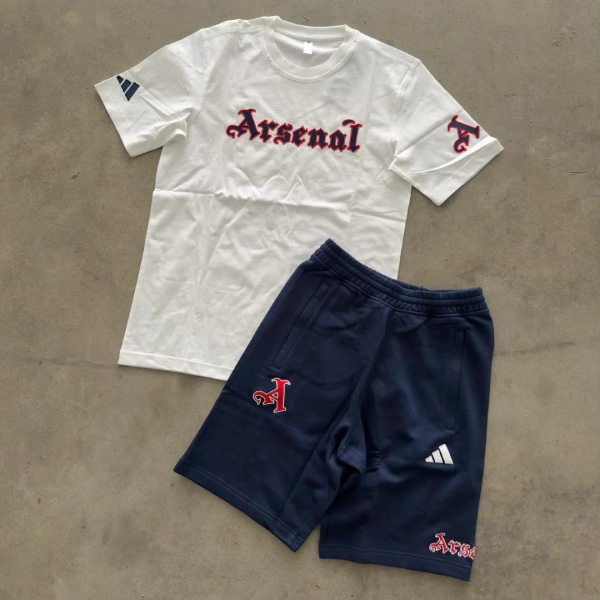 Completino Adidas x Arsenal