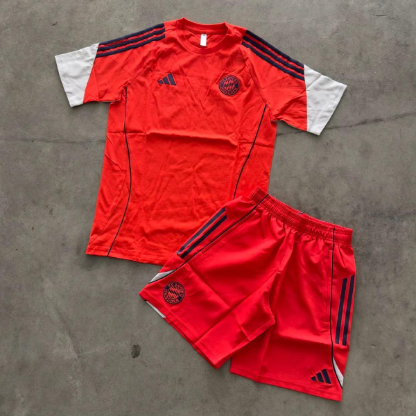 Completino Adidas x Bayer Monaco in Arancio