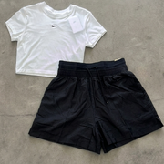 Completini Nike Donna -vari colori disponibili-