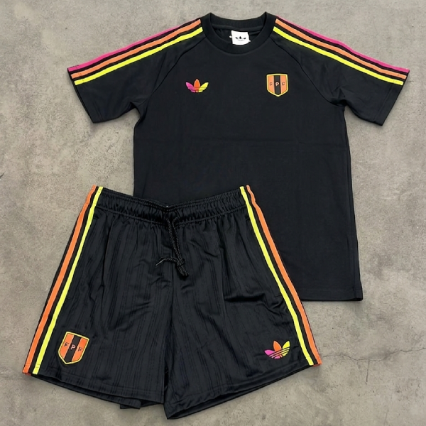 Completino Adidas x Perù