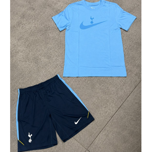Completino Tottenham celeste