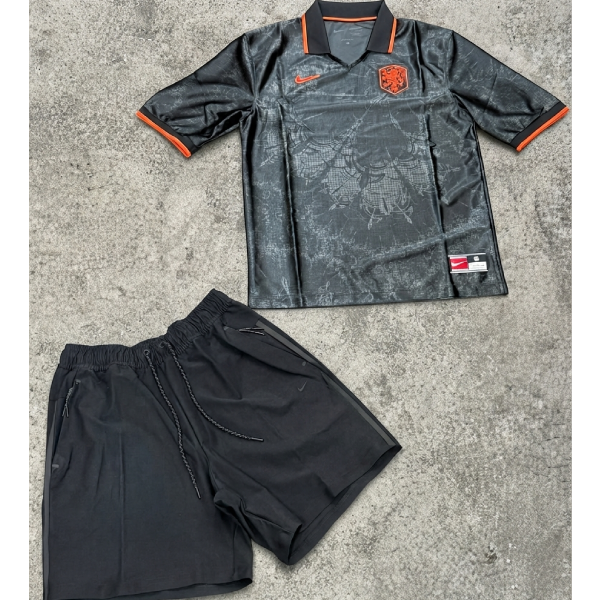 Completo Nike  Olanda con polo