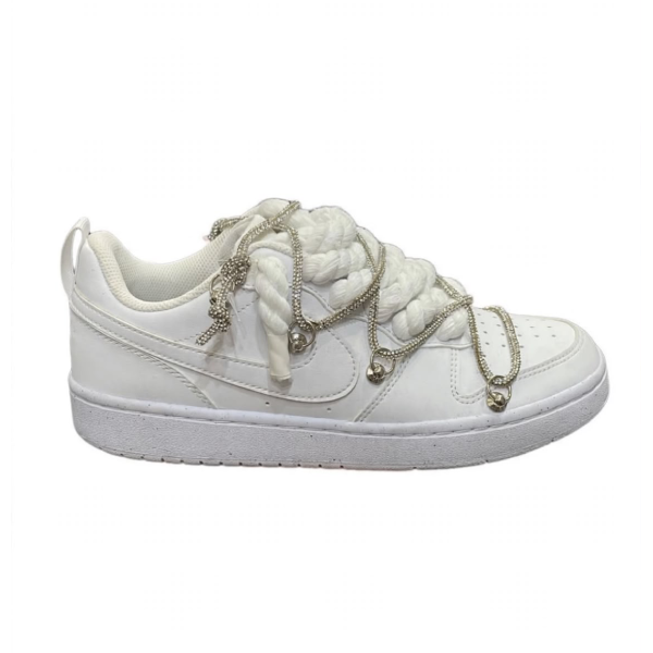 Nike Borough con laccio corda e glitter