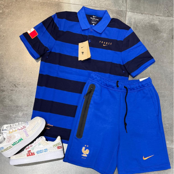 Completo Nike x Francia a righe