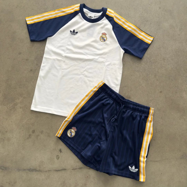 Completino Adidas x Real Madrid shirt