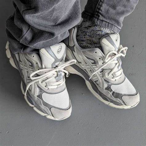 ASICS GEL NYC