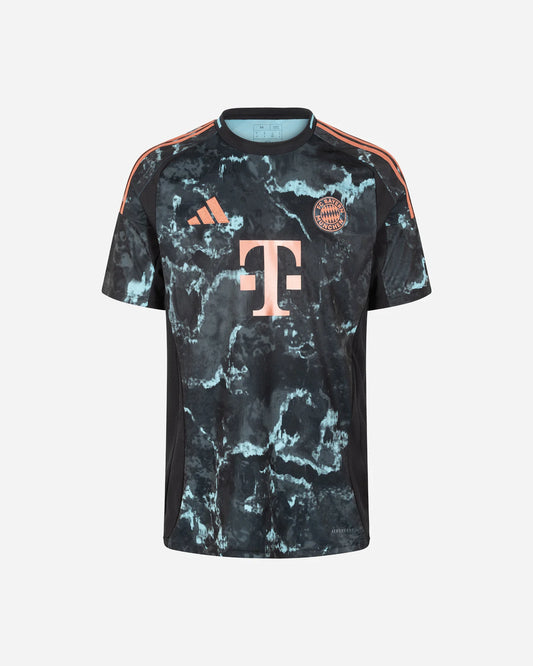 COMPLETINO BAYERN MUNCHEN